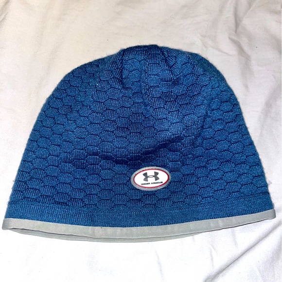 Underarmour Winter Hat - Picture 3 of 4